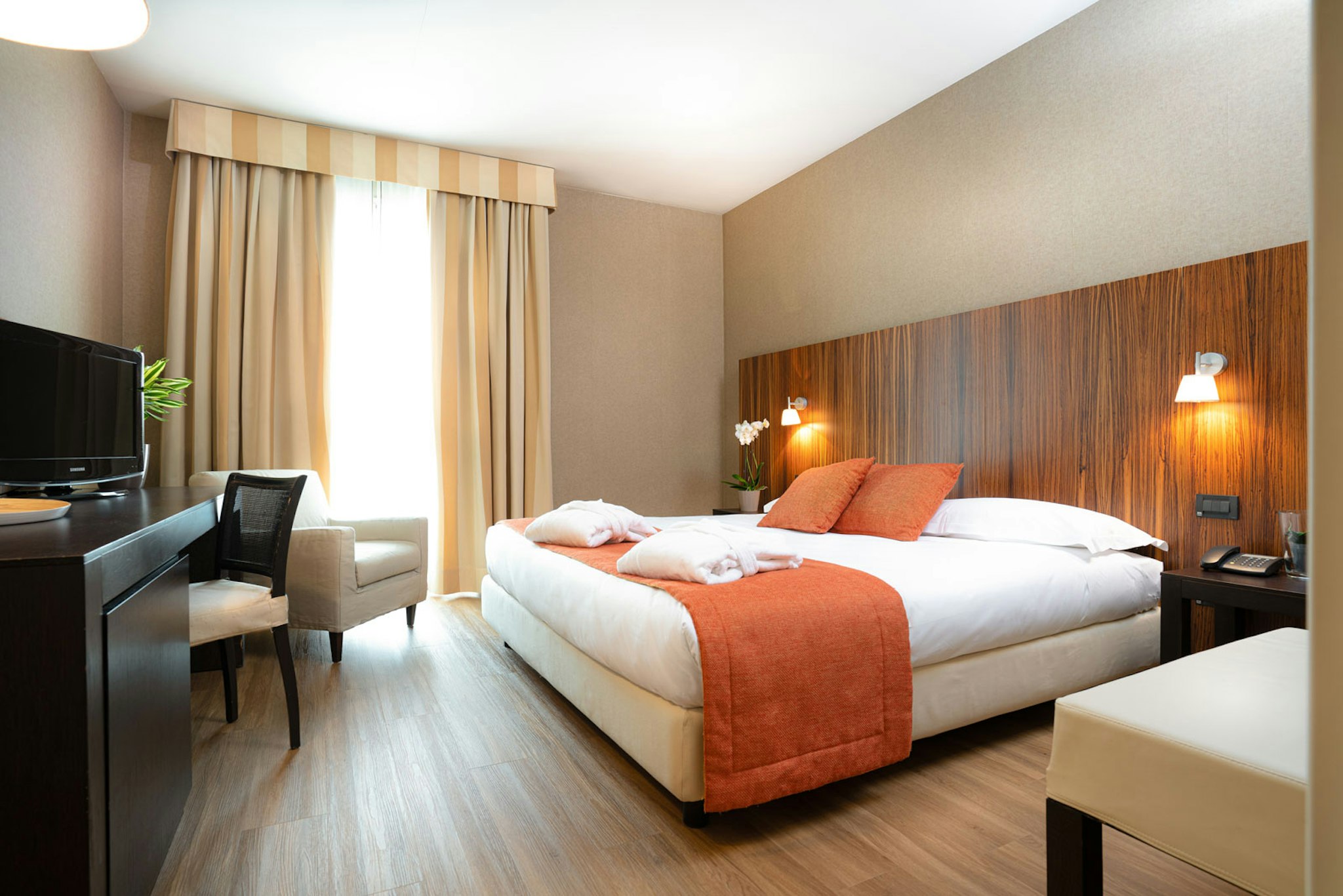Hotel Viest 10/19