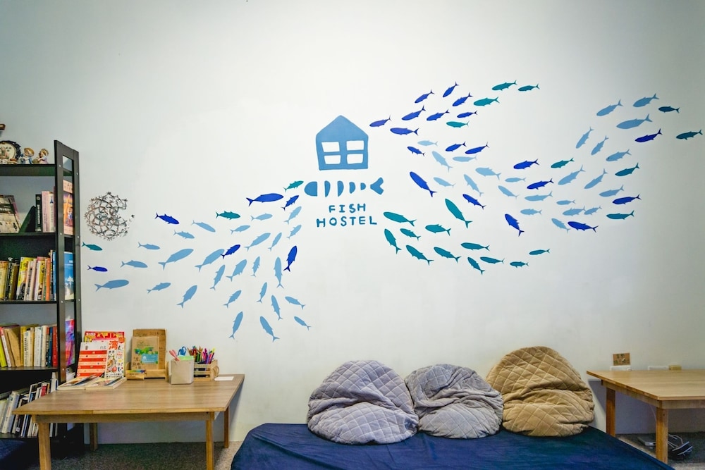 Fish Hostel 36/50