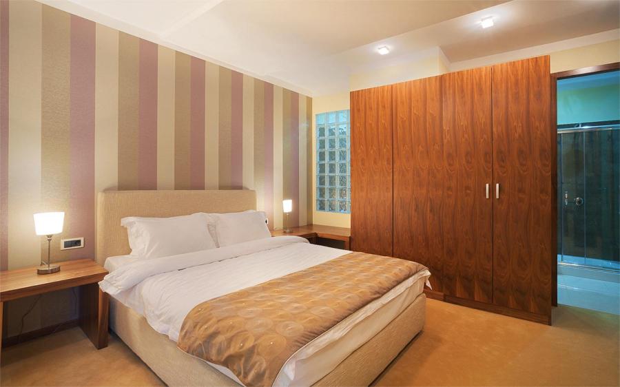 TURIST HOTEL 14/51