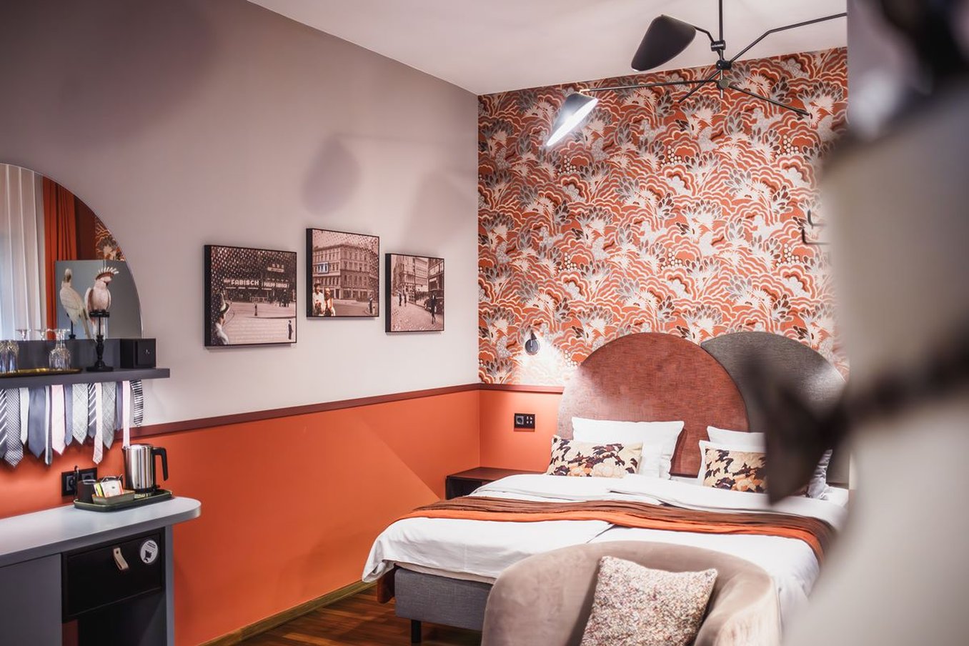 The Circus Hotel 17/50
