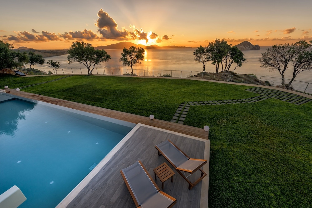 Artina Luxury Villa 43/50