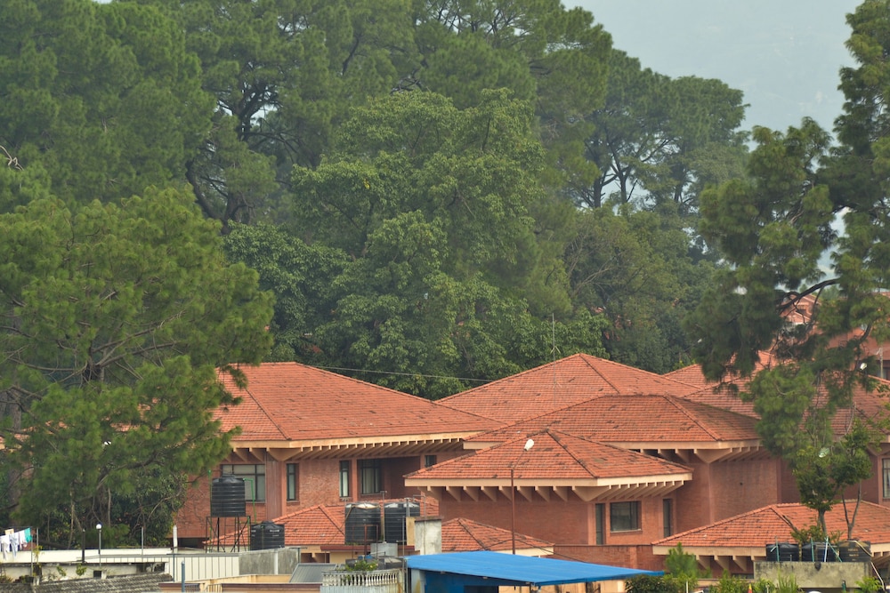 Mandala Hotel Pvt.Ltd. 30/33