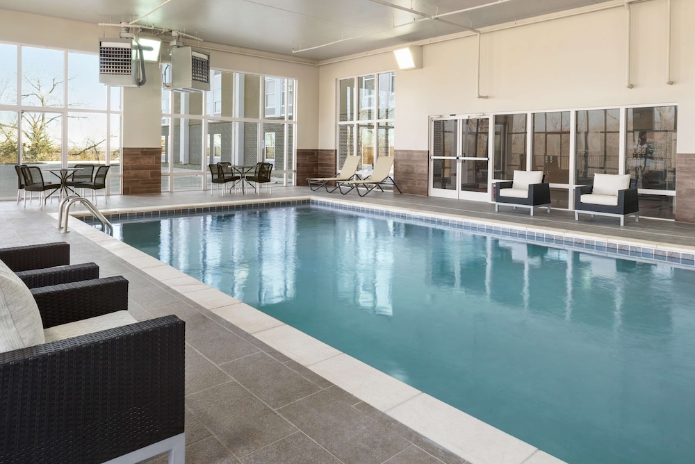 Hampton Inn Lawrence Ks 5/53