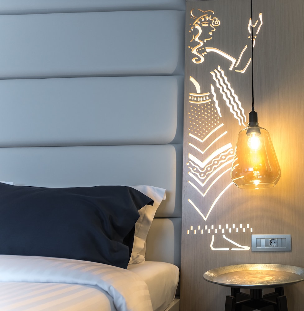Lavris City Suites 17/50