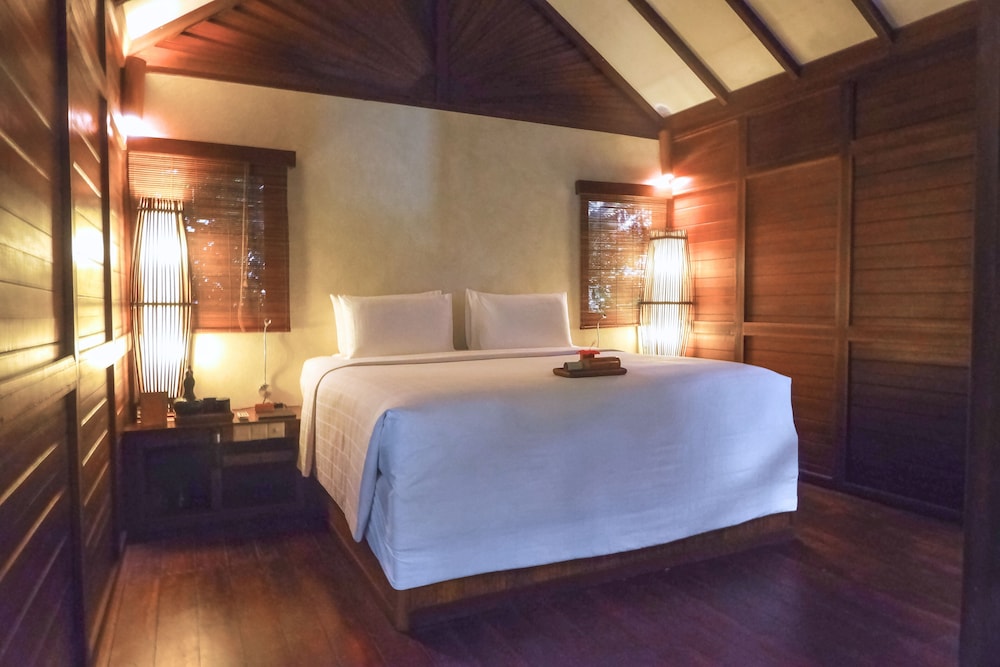 Duplex, Premier, King Bed, Hill View