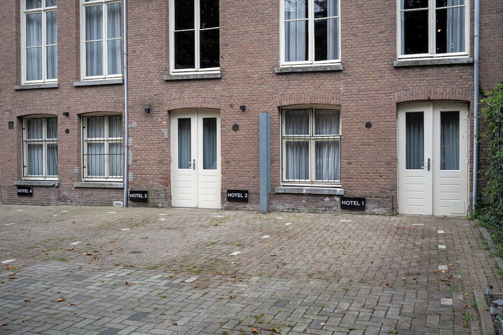 Boutique Hotel Oosteinde 1/50