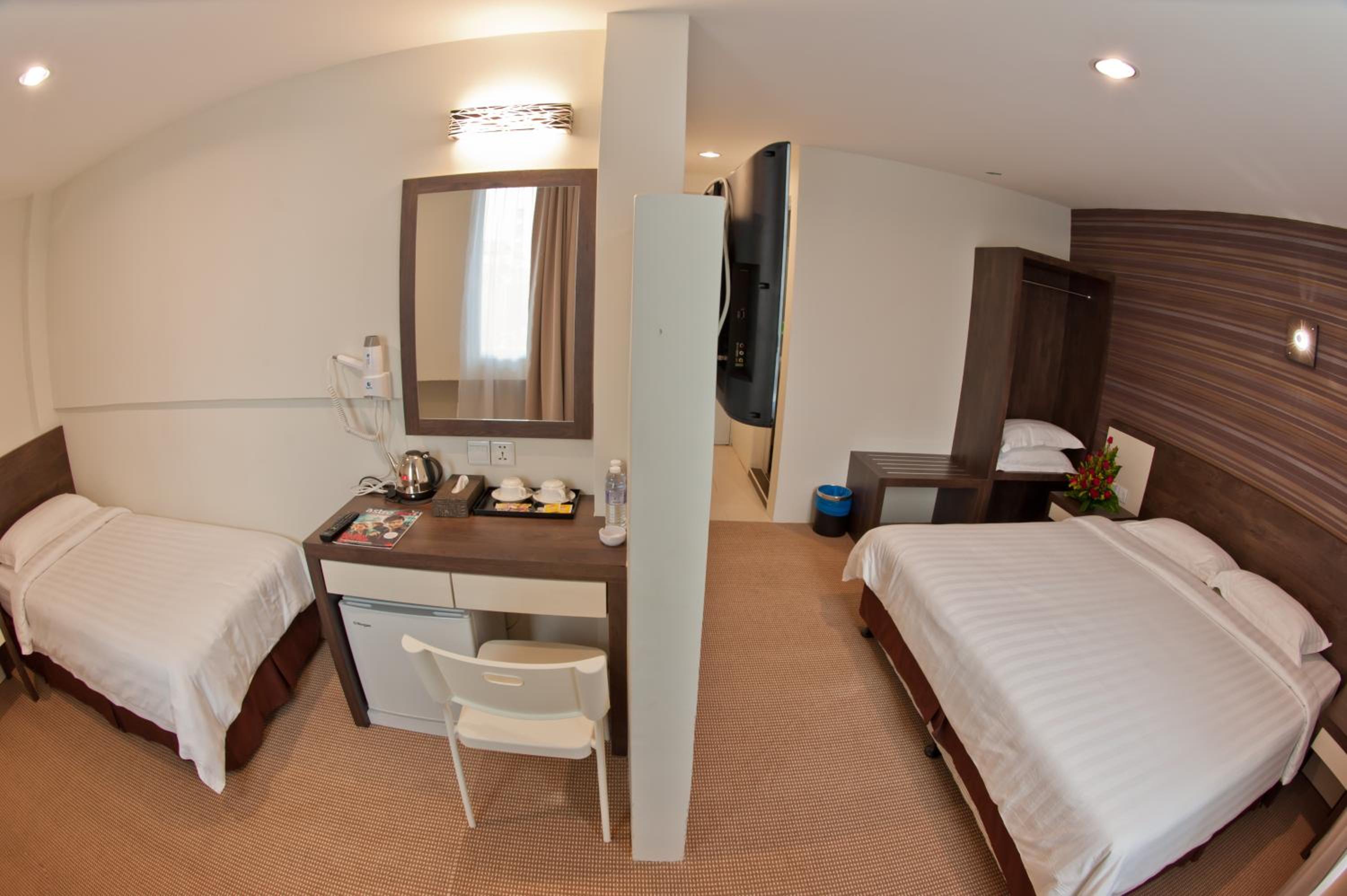 De Spring Hotel 37/50