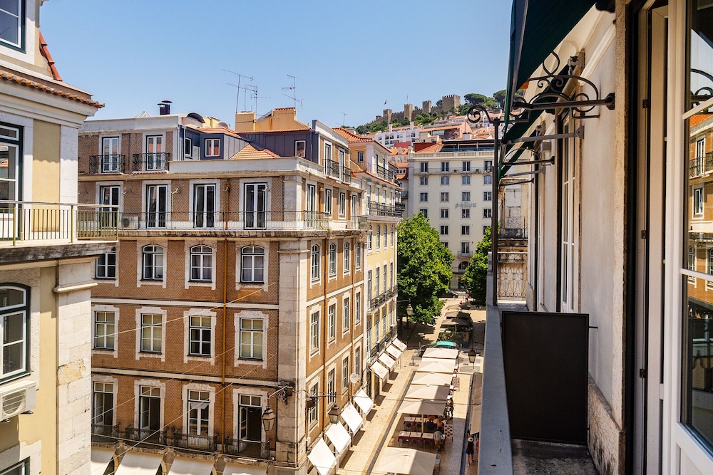 Villa Baixa Lisbon Luxury Apartments 3/50