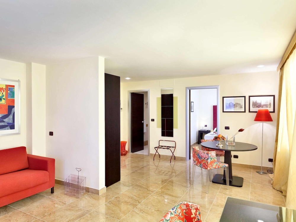 Mercure Villa Romanazzi Carducci 55/76