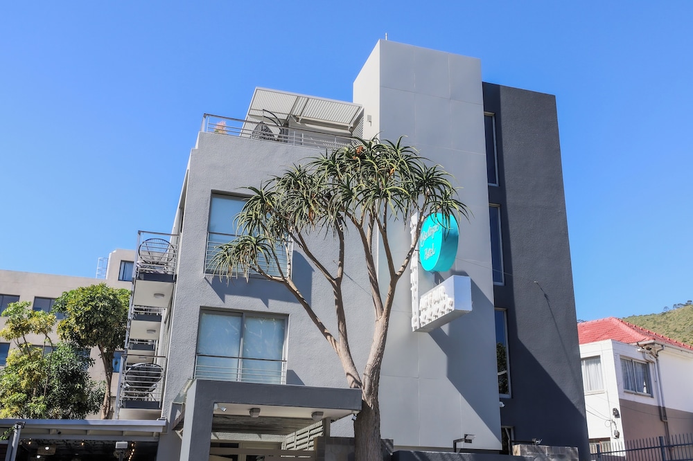Atlantic Affair Boutique Hotel 3/68