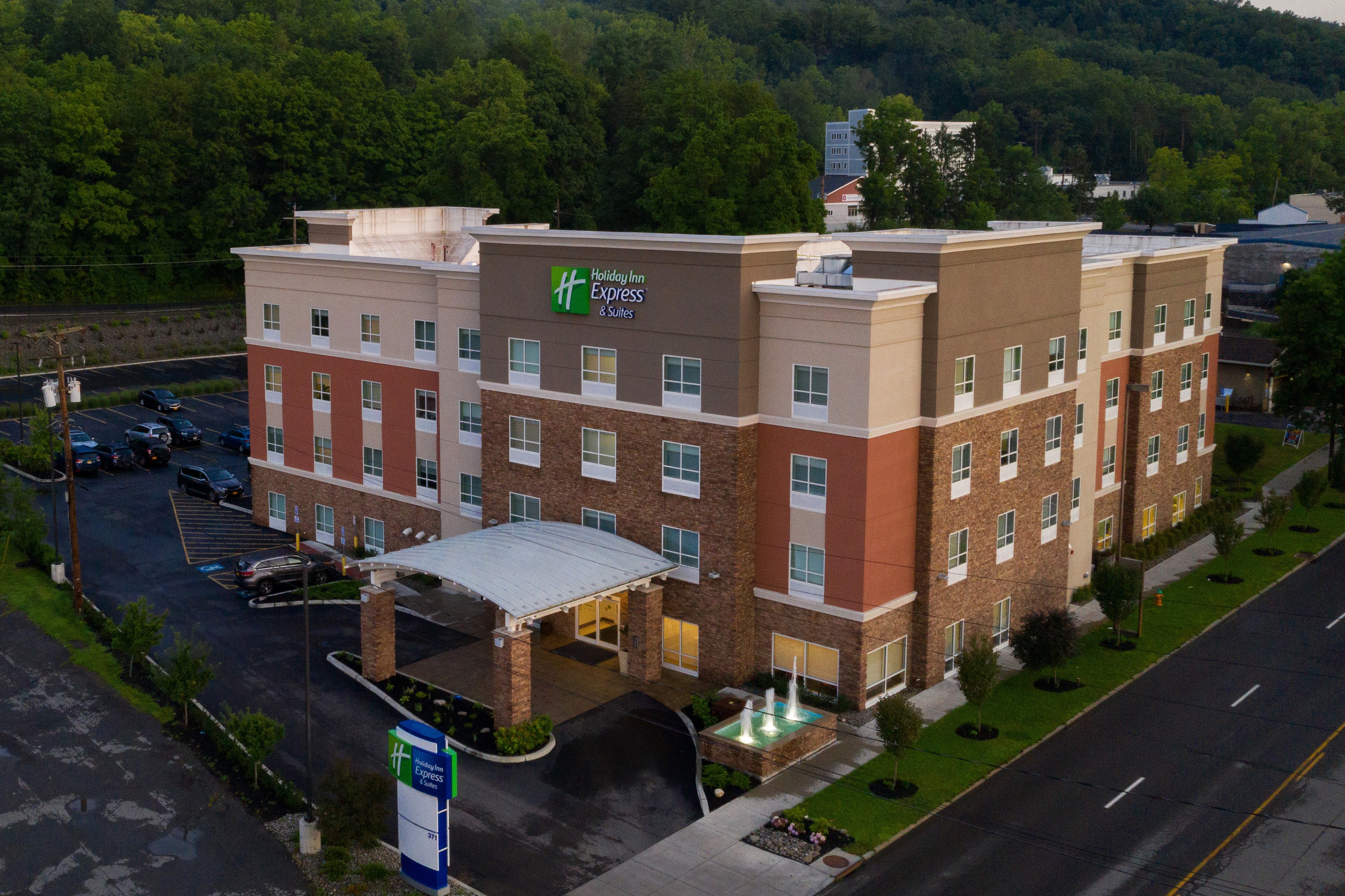 Holiday Inn Express Suites Ithaca 4/69