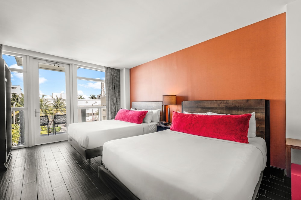 2 BEDROOMS, PREMIUM, BALCONY