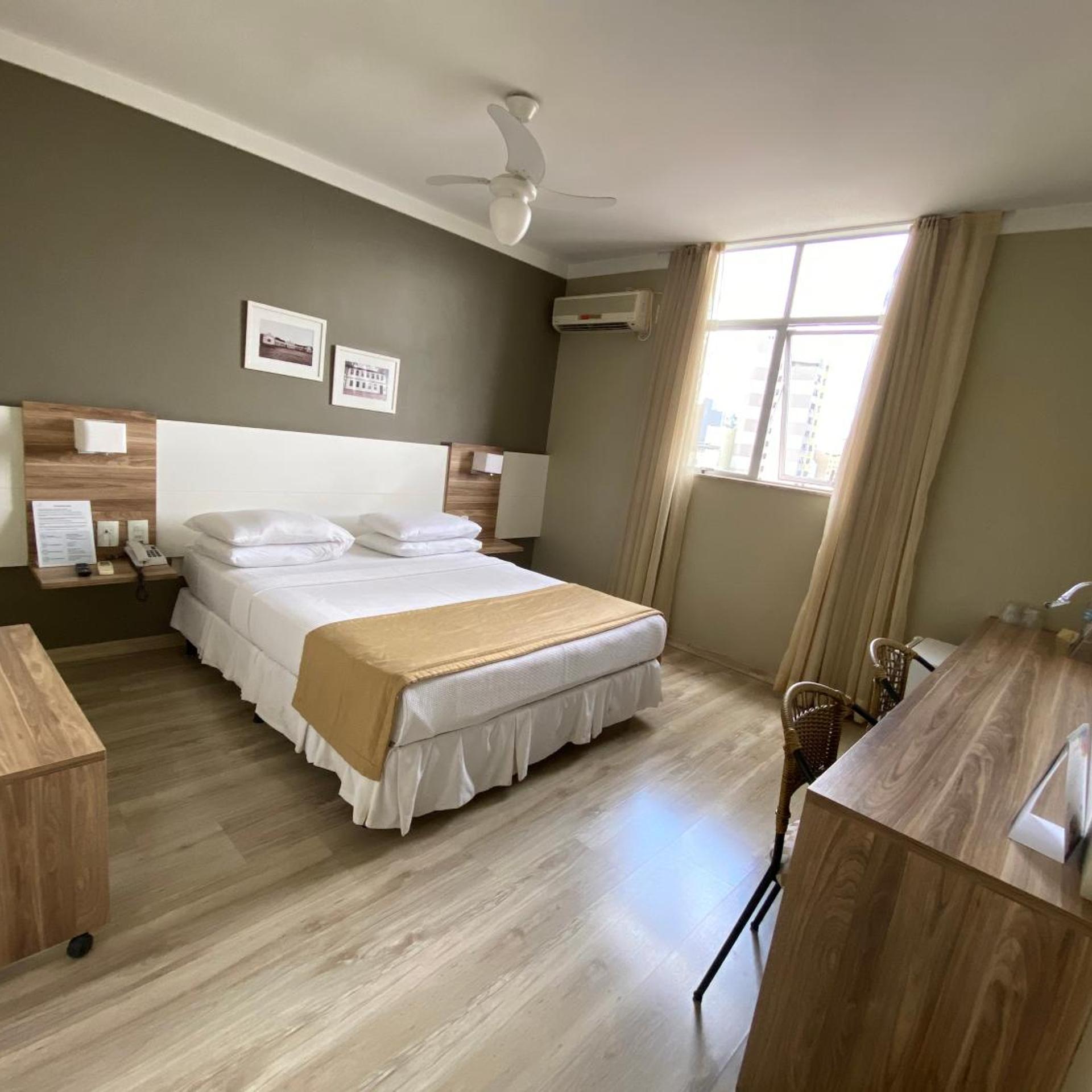JB Palace Hotel 6/50
