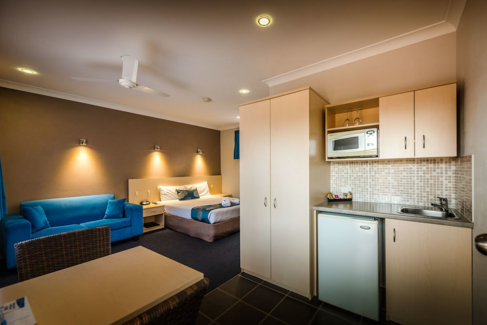 Park Beach Resort Motel 4/33