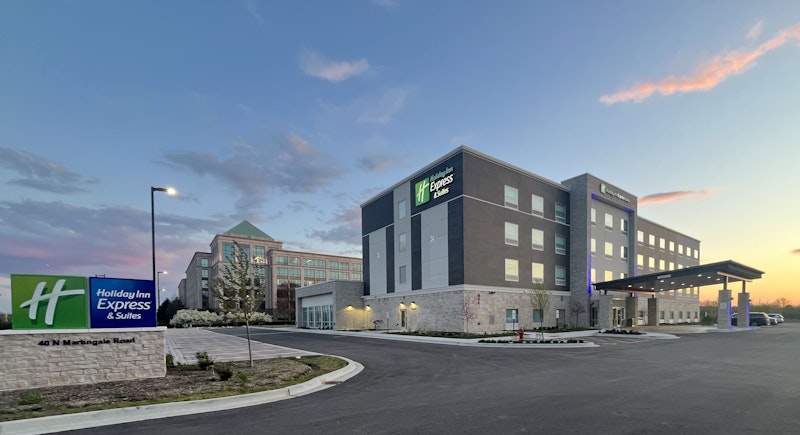 Holiday Inn Express & Suites Chicago Schaumburg, an IHG Hotel 38/50