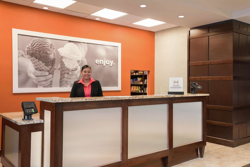 Hampton Inn & Suites Wilmington Christiana 15/62