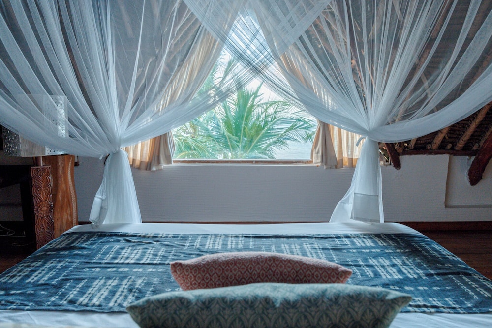 Waterlovers Beach Resort 10/48