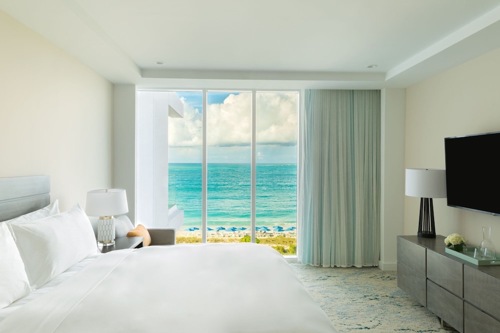 1 Bedroom, Residence, King Bed, Ocean Front, Annex
