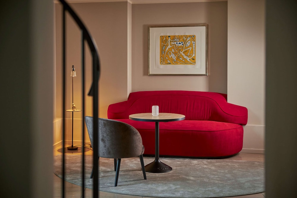 Hotel Wasserturm Cologne Curio Collection By Hilton 53/57