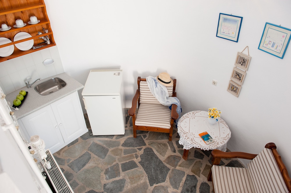 Milos Villas Hotel 31/34