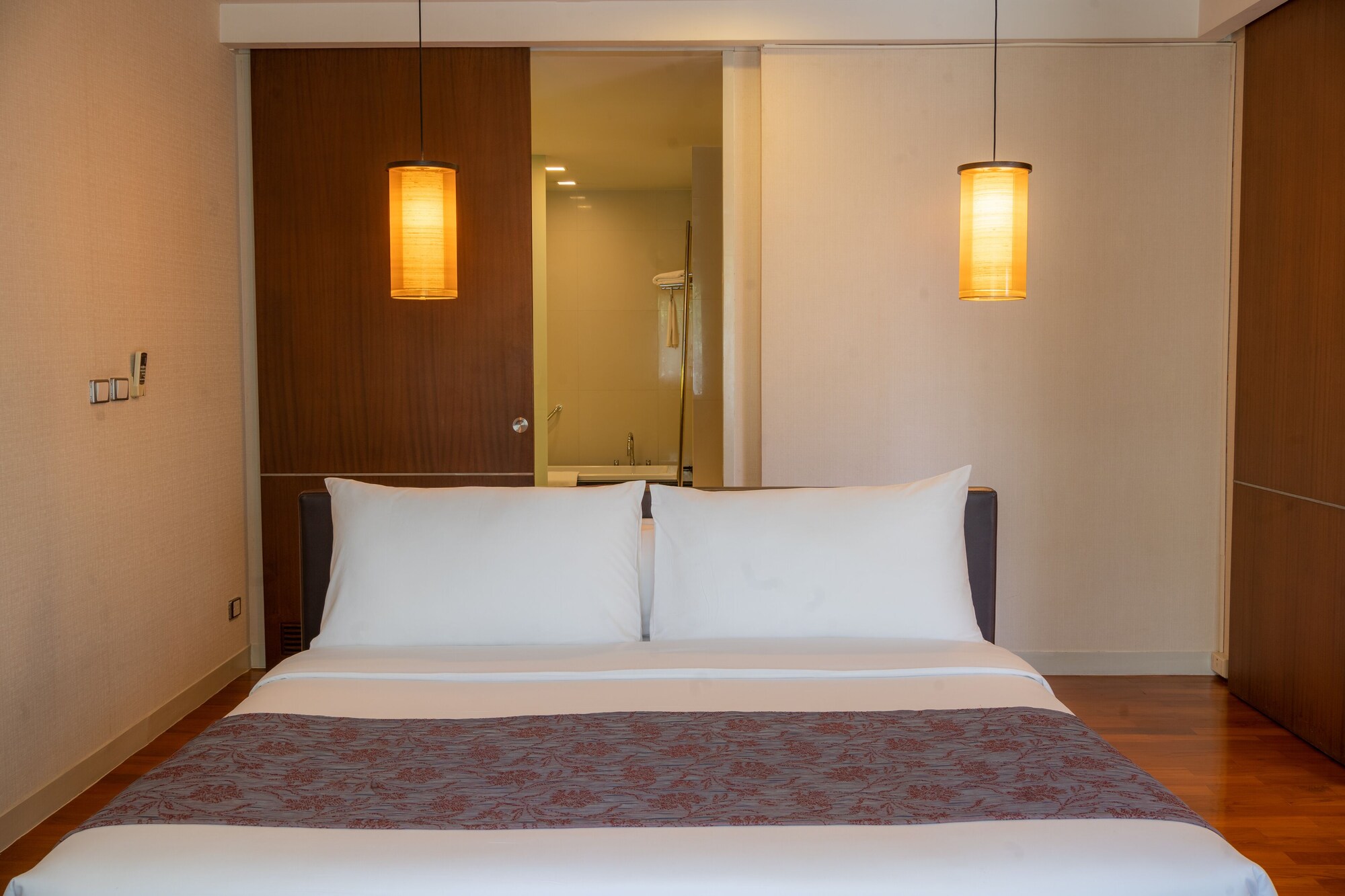 1 BEDROOM, FAMILY SUITE, SUPERIOR