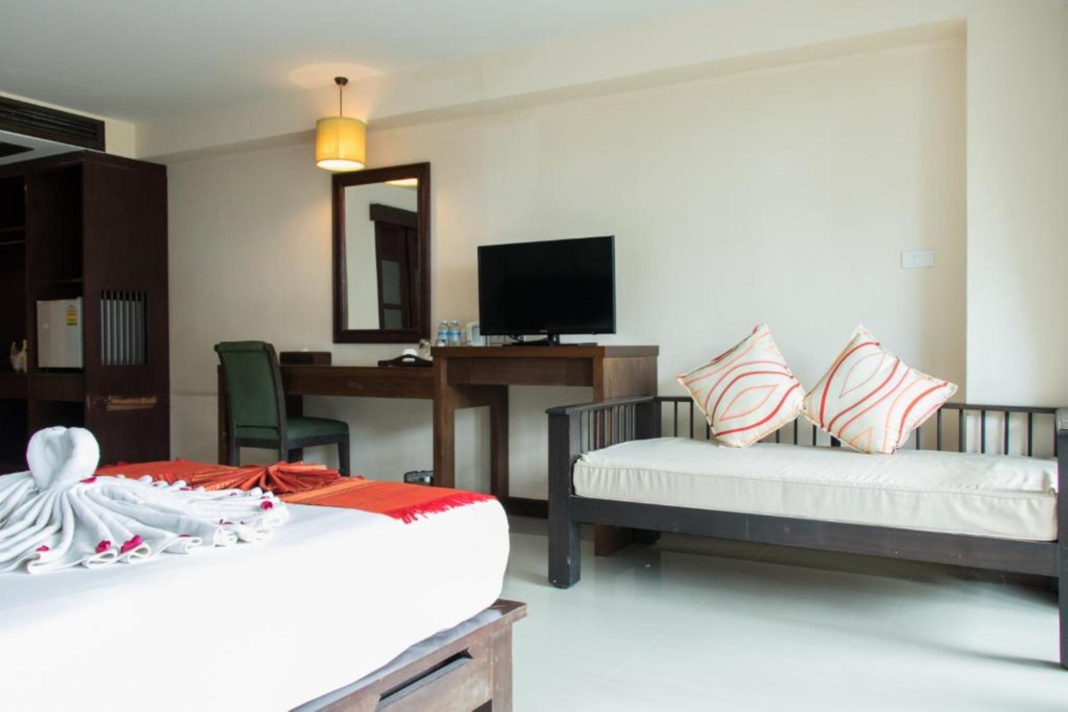 Deluxe, Pool Access، Pattawia Resort Spa 4/4