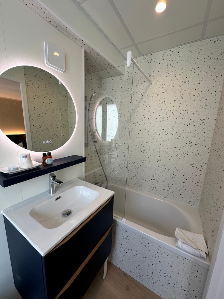 Hotel Opera Deauville 49/52