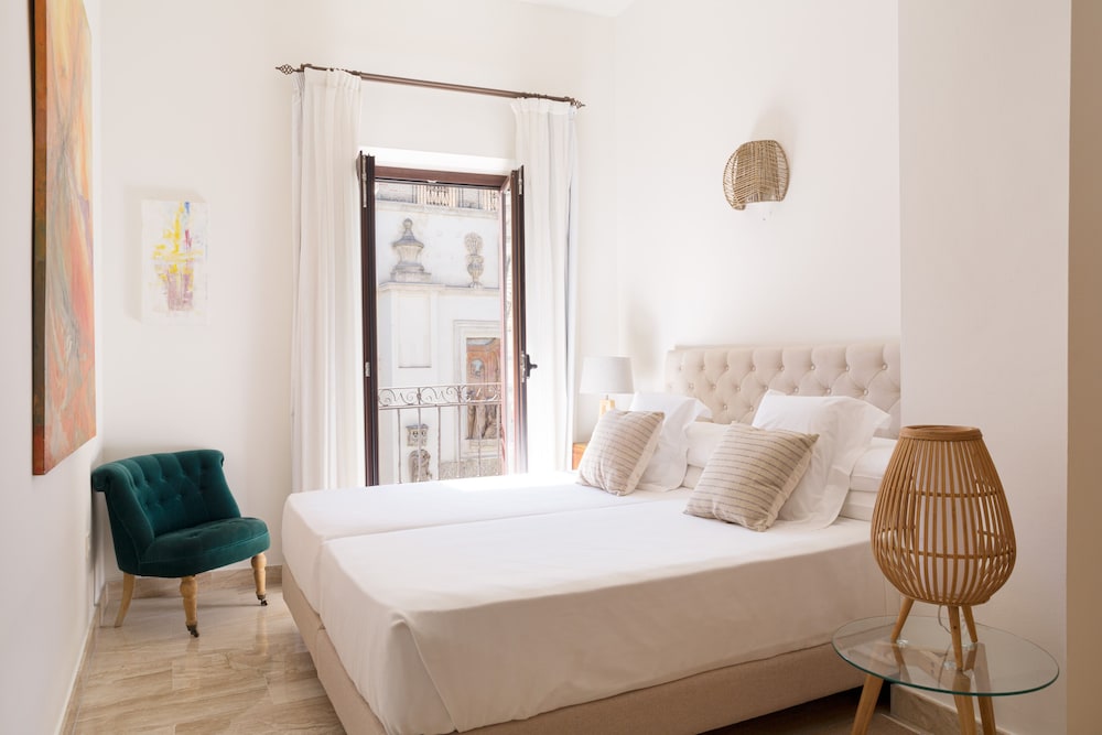Apartamentos Puerta Catedral Sevilla 15/58