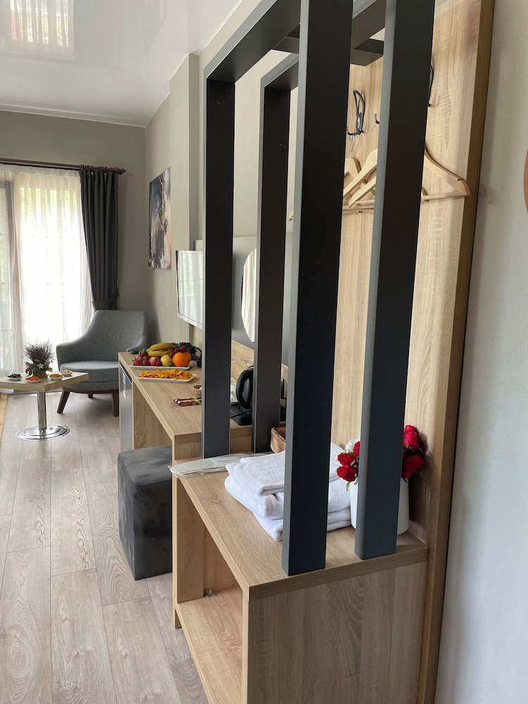 Pugari Otel 29/40
