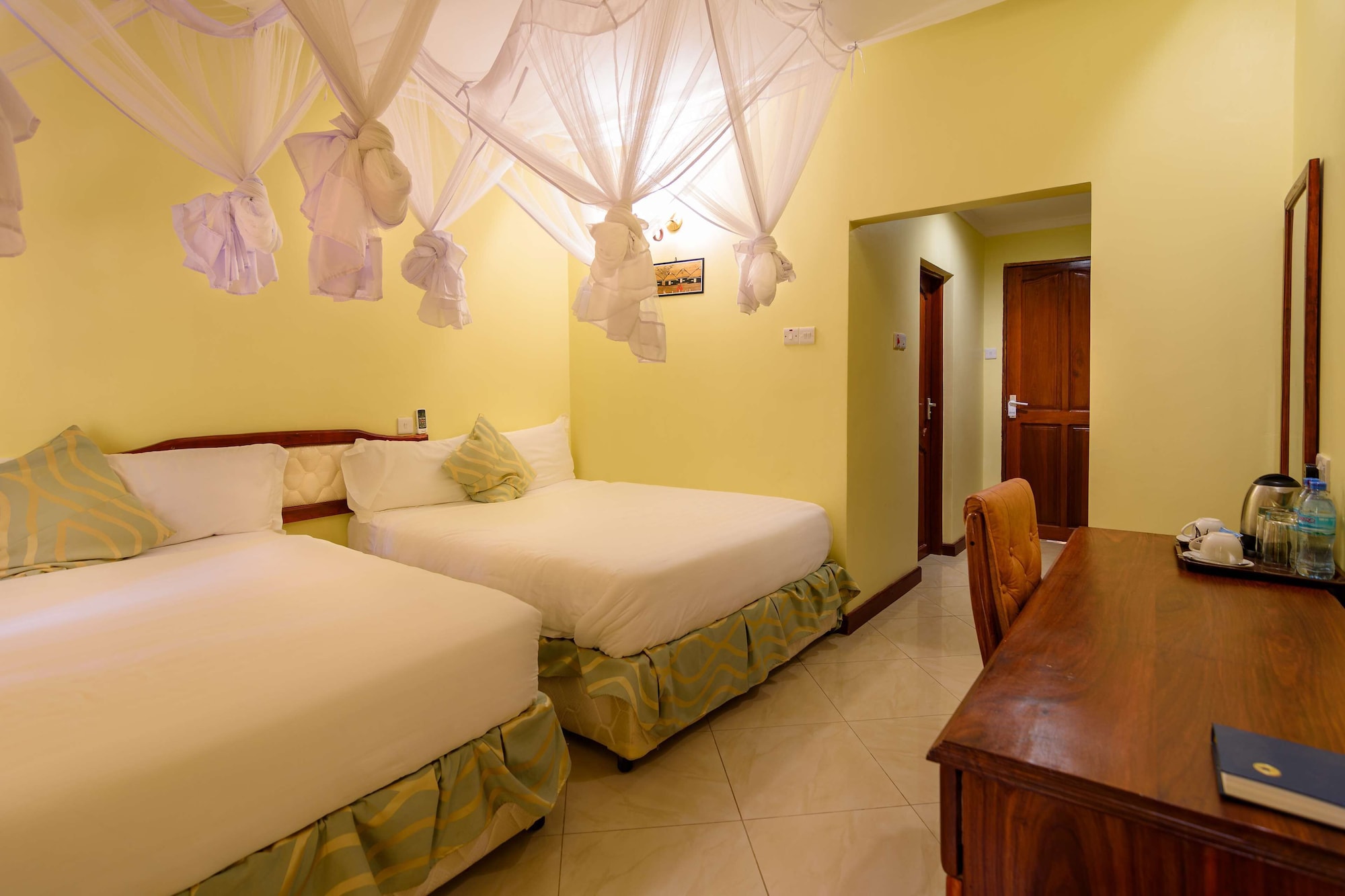 STANDARD, TWIN BEDS