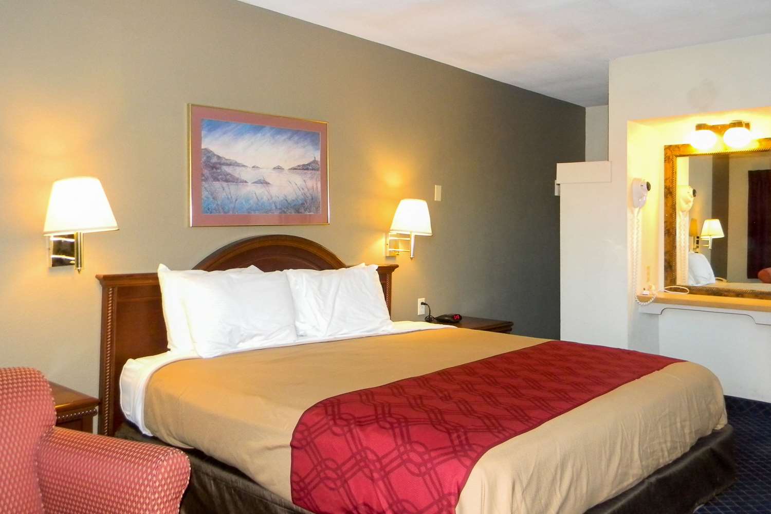 Downtown Inn Wenatchee 2/13