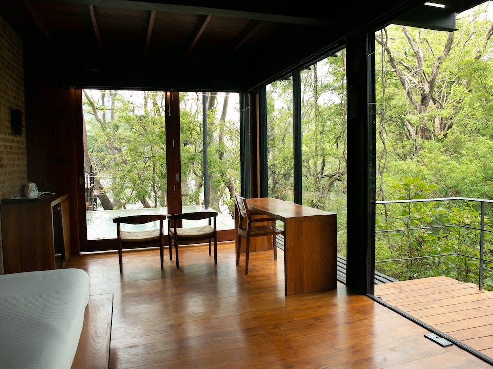 Kalundewa Retreat 33/65