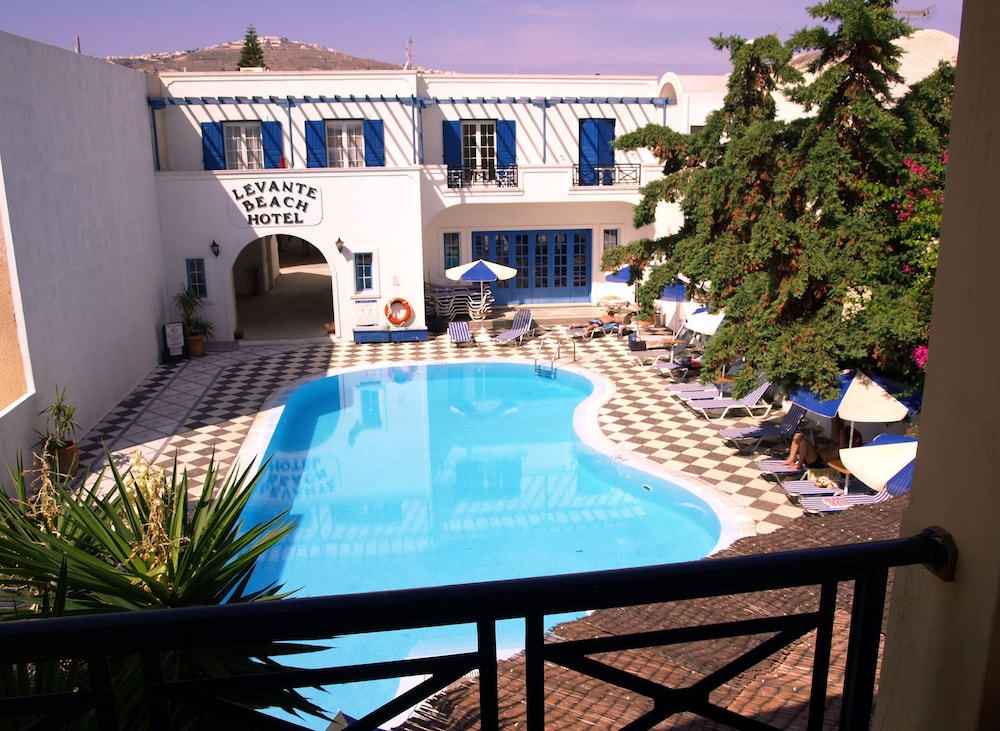 Levante Beach Hotel 7/65