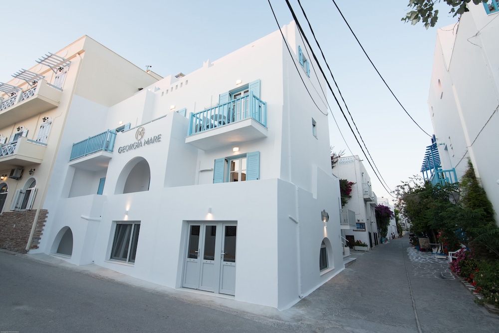 Sofos Studios Fitness & Spa 2/38