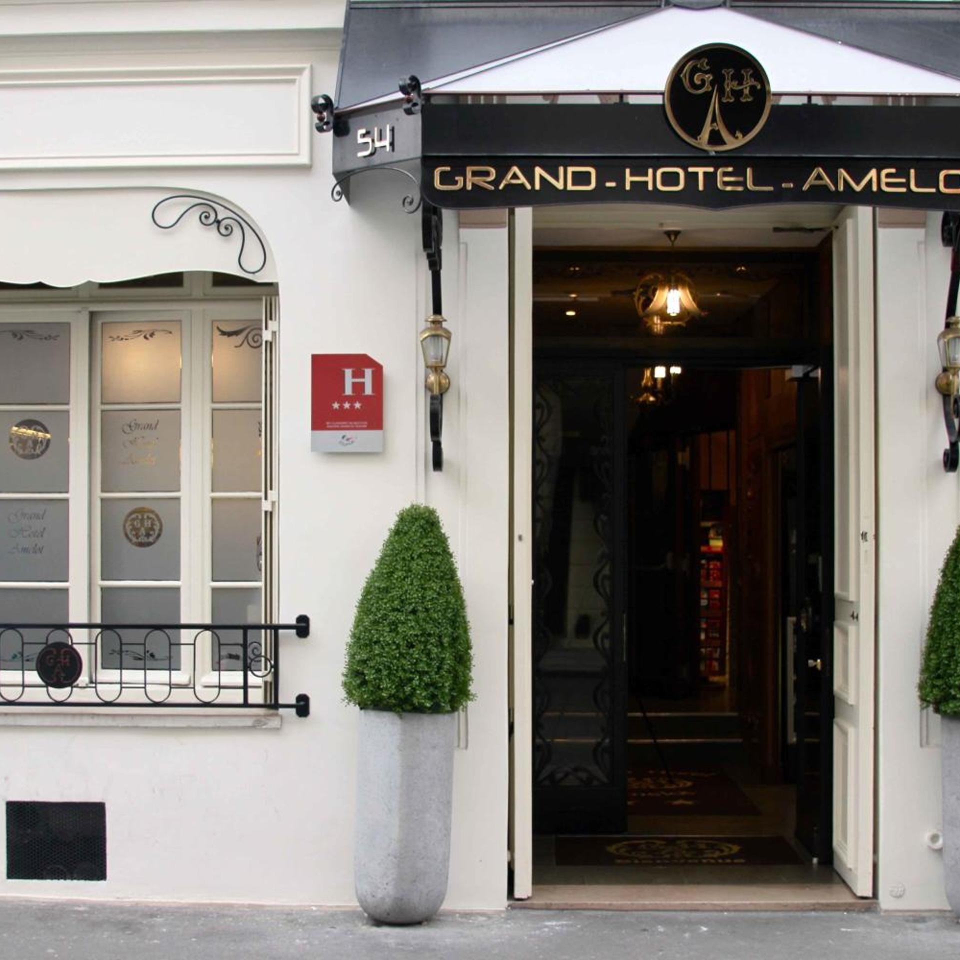 GRAND HOTEL AMELOT 3/45