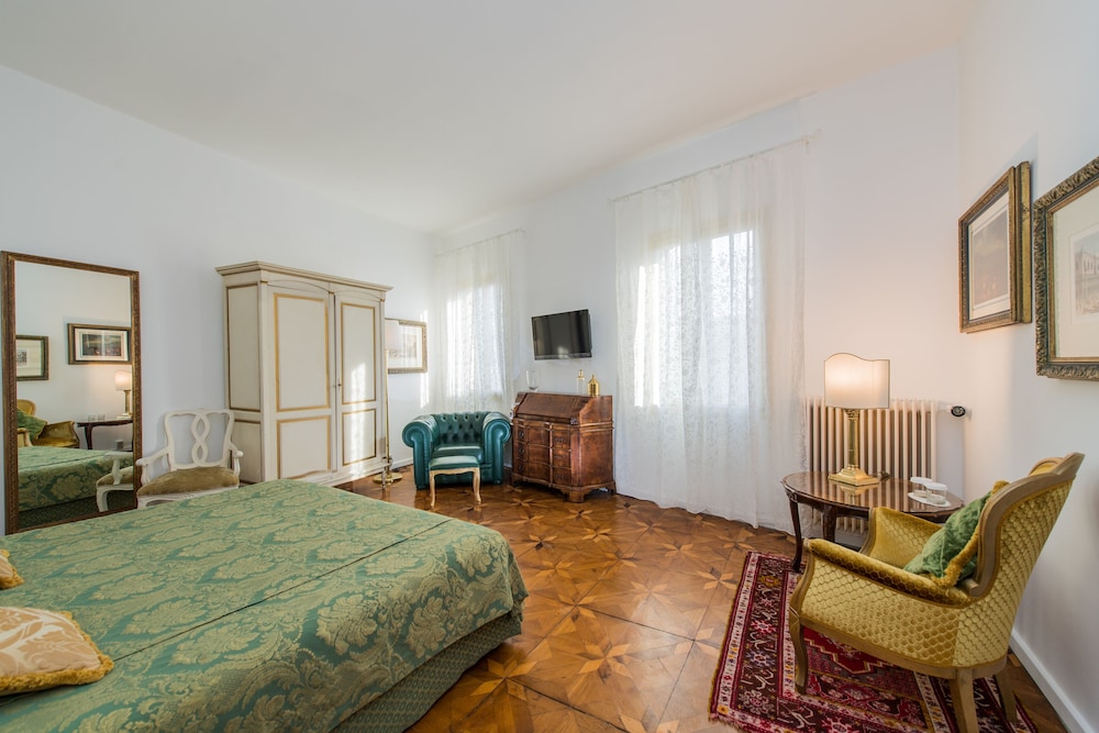 Hotel San Zaccaria 7/29