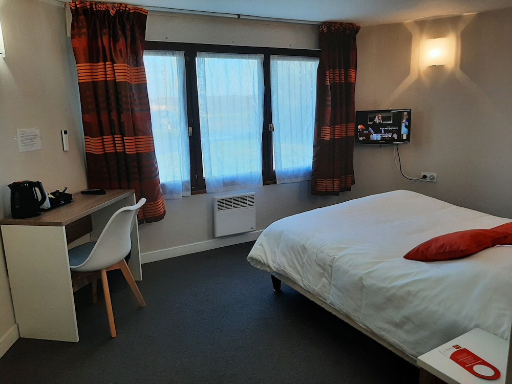 Sure Hotel by Best Western Saintes 32/63