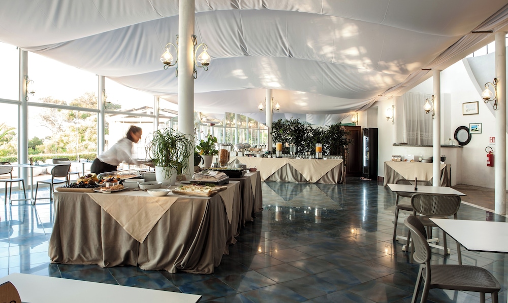 Hotel New Barcavela 27/50
