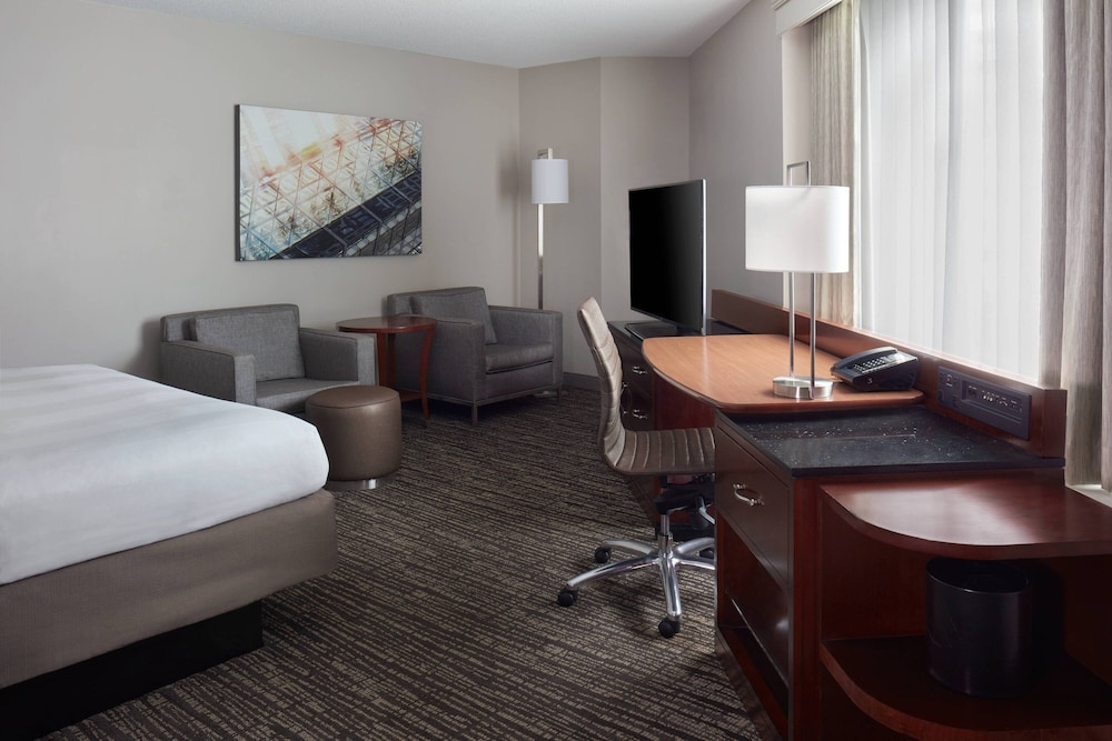 Marriott Eaton Centre Toronto 35/38