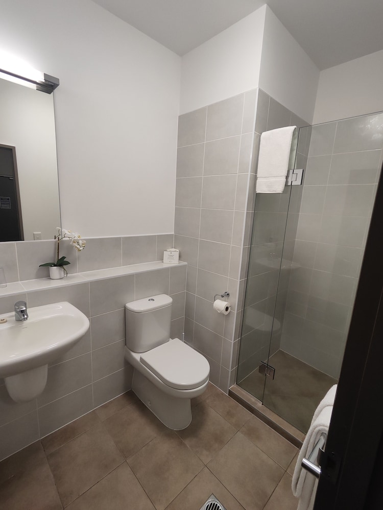 Quest New Plymouth 50/51