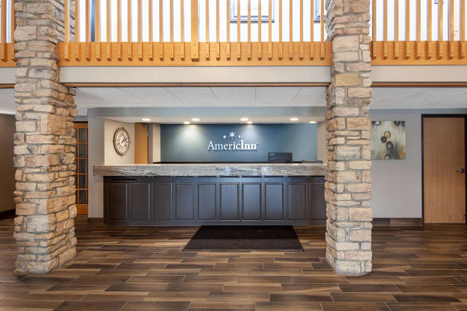 Americinn By Wyndham Northfield 8/42