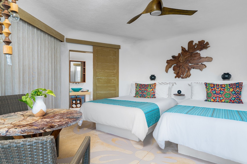 Mahekal Beach Resort 18/48