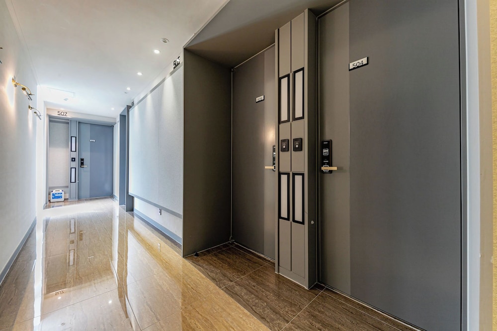 Yeosu Stay Hotel 35/53