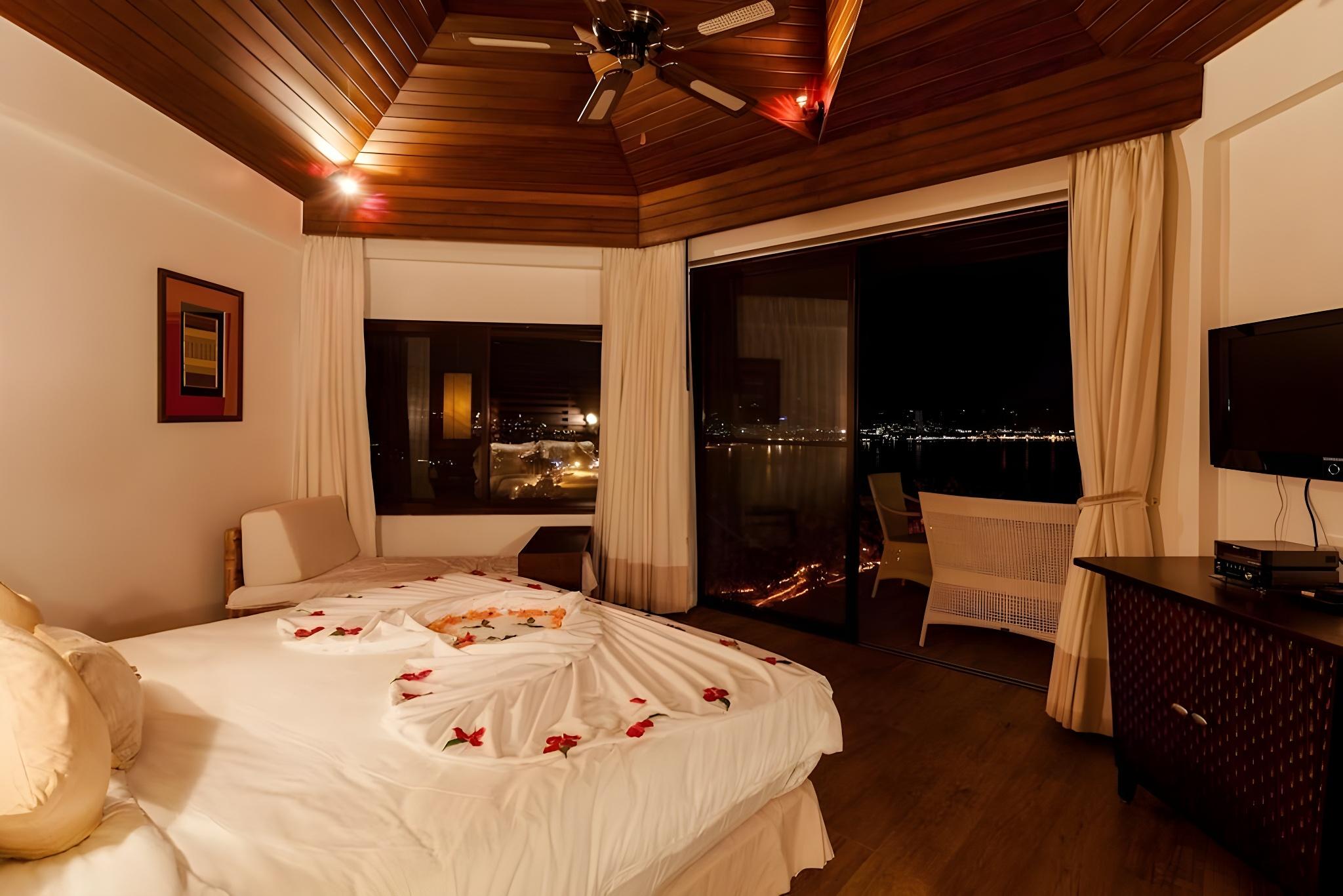 4 Bedroom Pool Villa