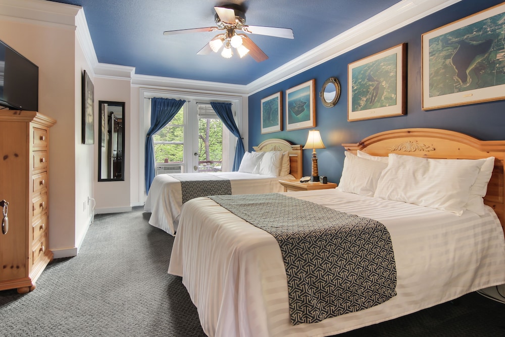 Stone Waters Inn 14/21