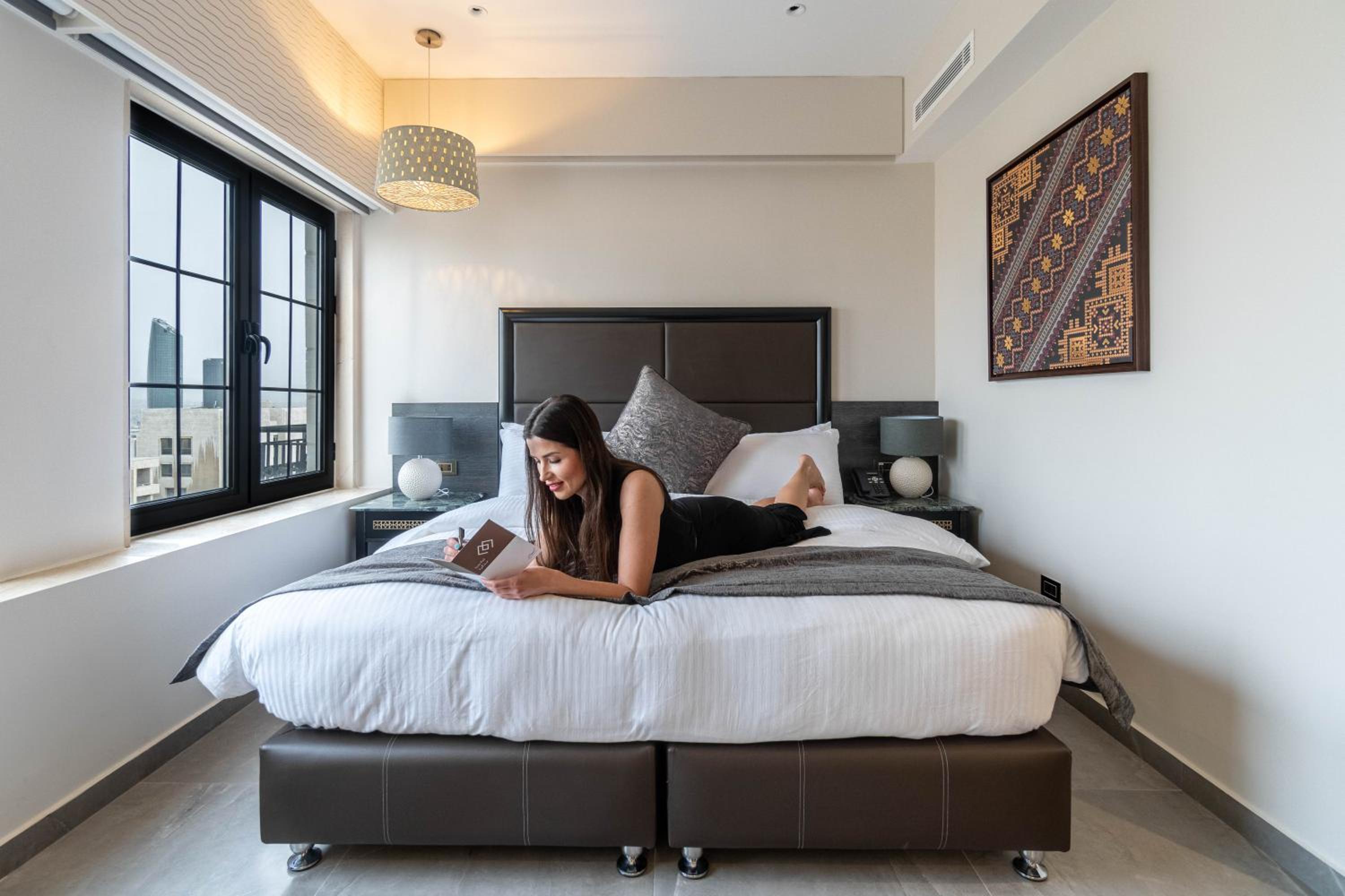 غرفة سوبيريور بسرير مزدوج، Ambassador Hotel 8/10