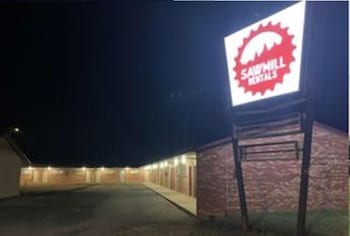 Sawmill Inn 22/33