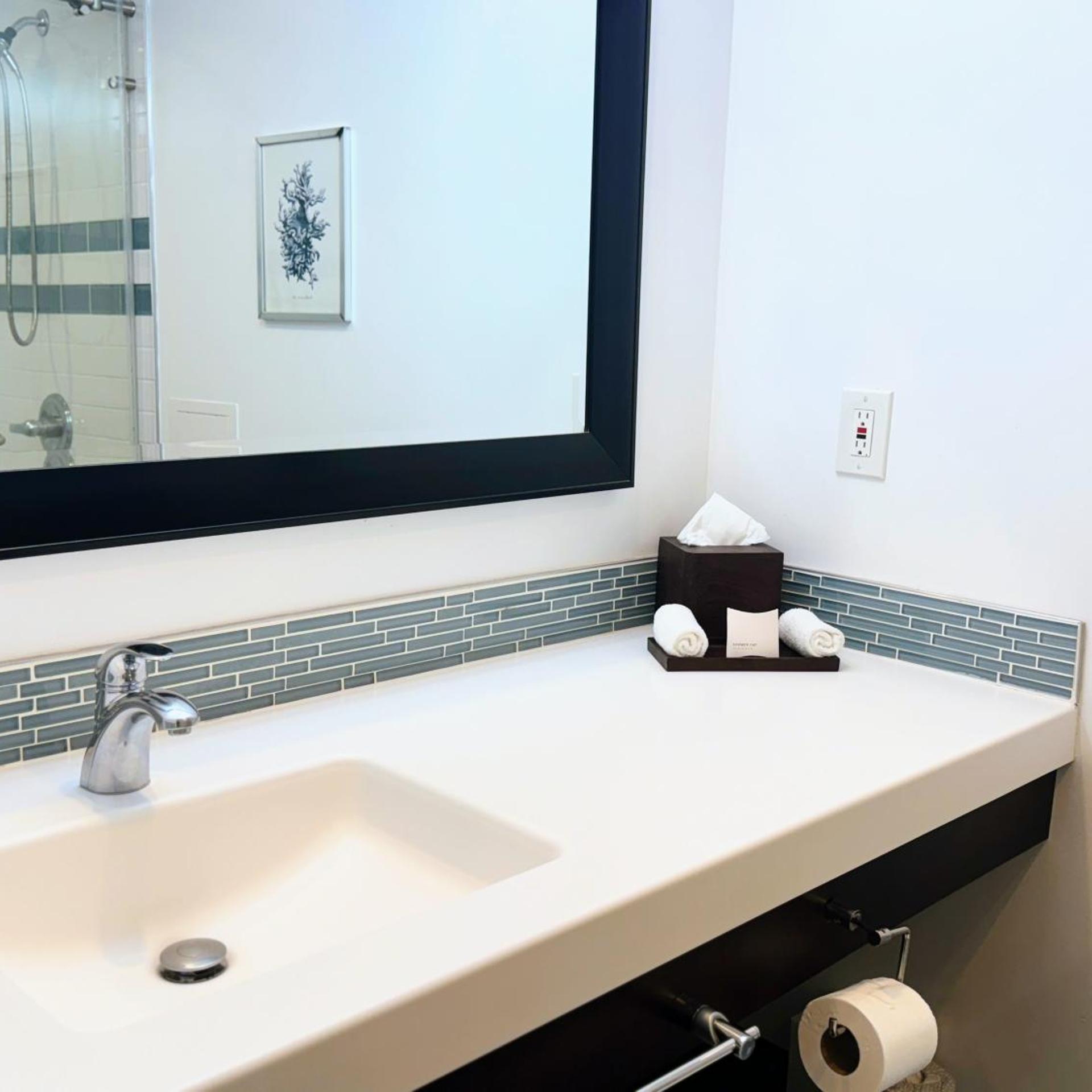 غرفة تنفيذية بسرير كينج، Pacific Inn 7/10