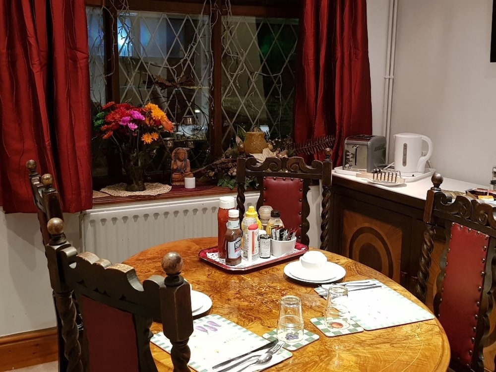 Anand Lodge 36/50