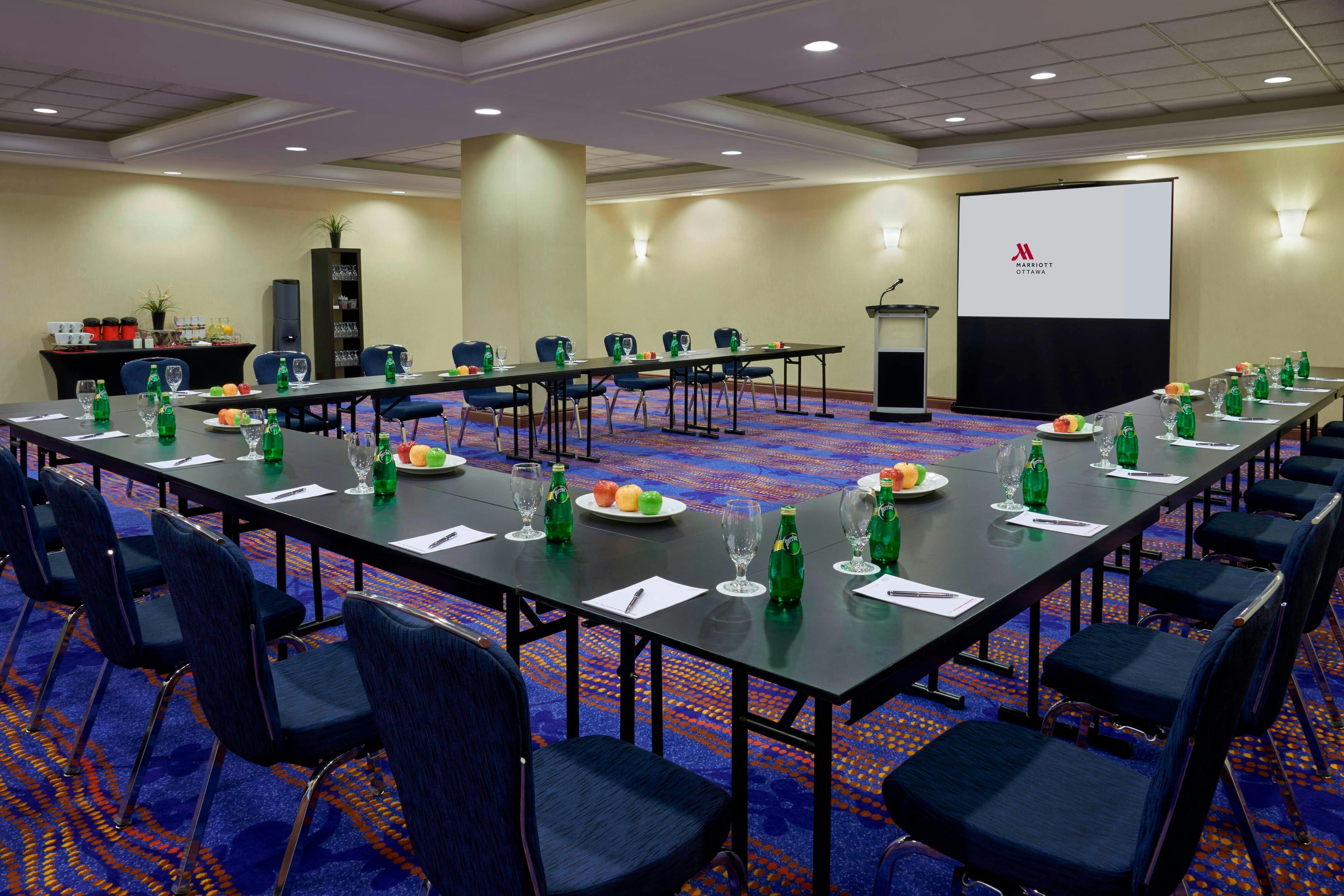 Ottawa Marriott Hotel 61/73